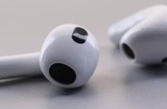 What Is the Difference Between Over-Ear, On-Ear, and In-Ear Headphones?